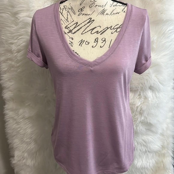 WHBM purple top - Picture 1 of 3